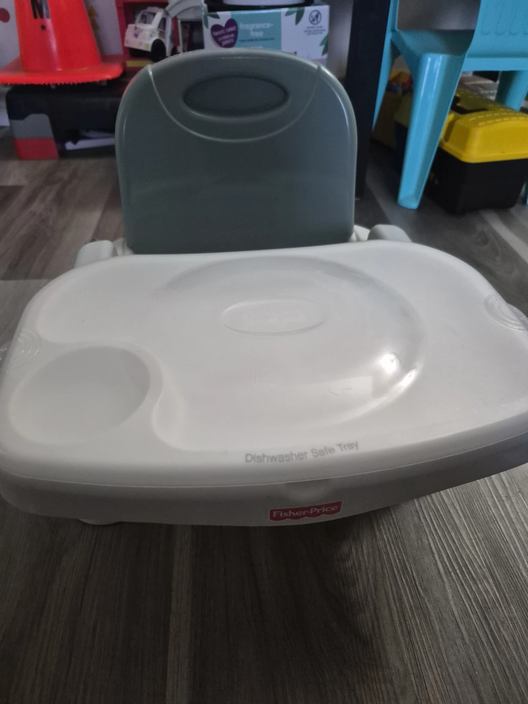Fisher-Price Portable Booster Seat 🏈