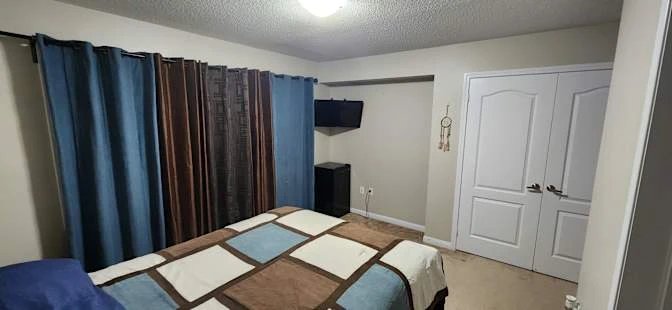 Furnished Room