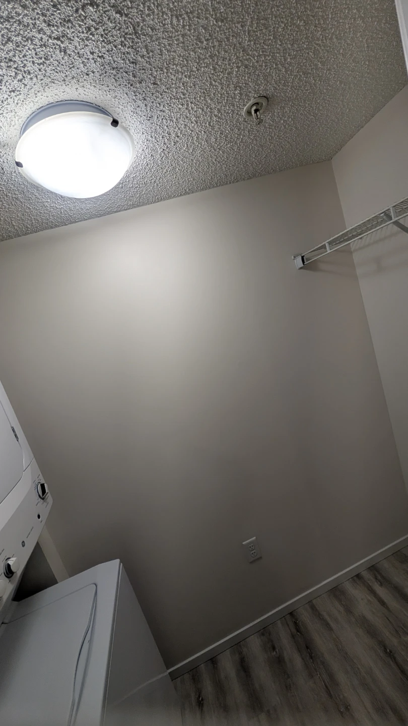 Rent 2 bhk + Den at kincora glen park nw - photo 4