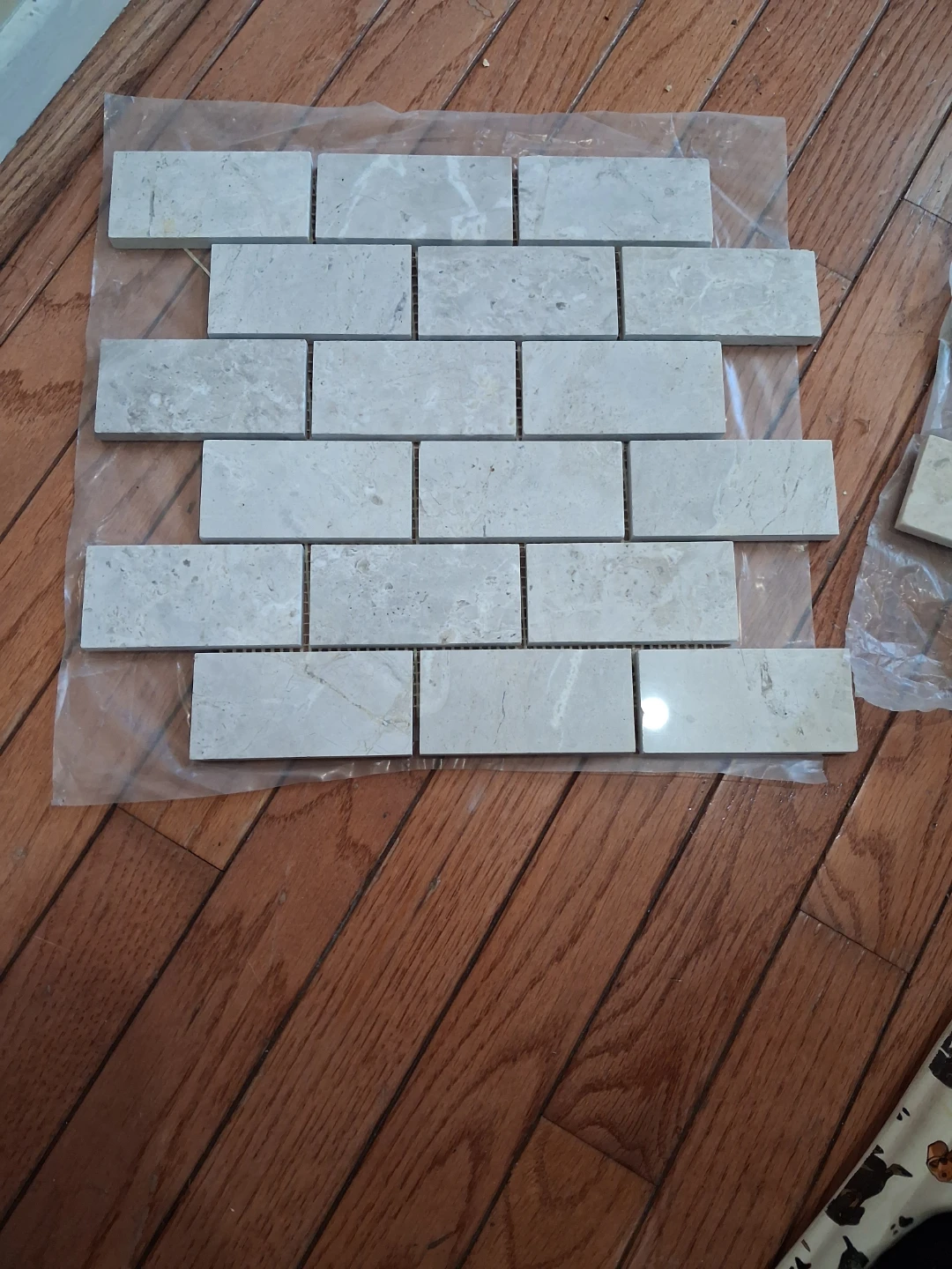 Ceramic Toilet Paper Holder and Decorative Tiles