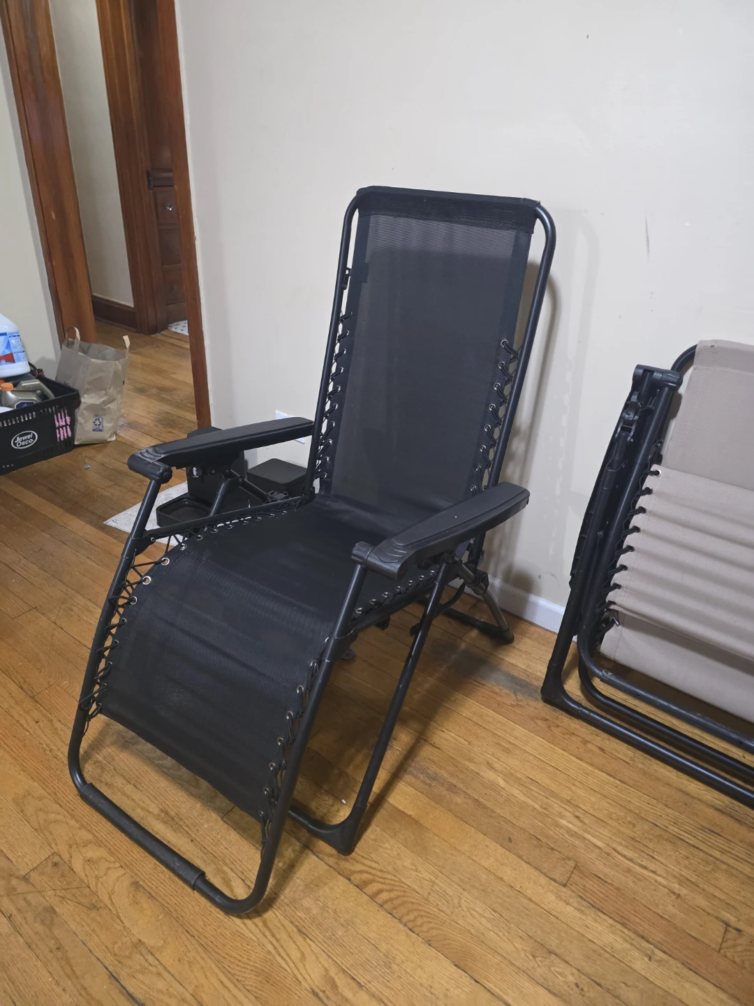 Black Zero Gravity Reclining Chair