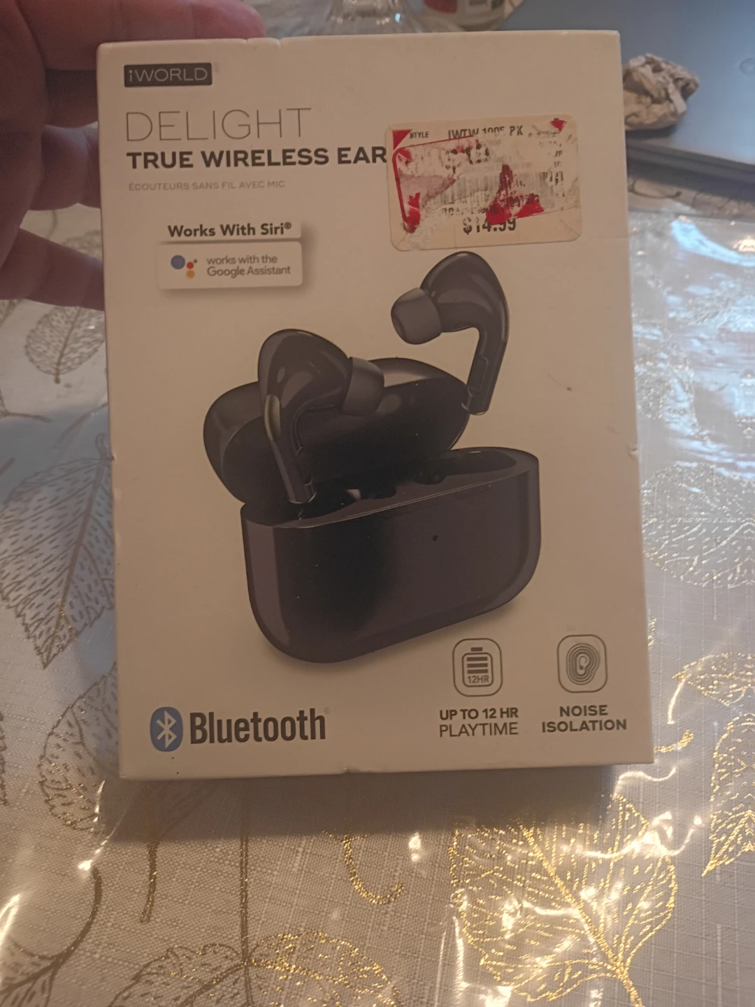 Wireless earbuds