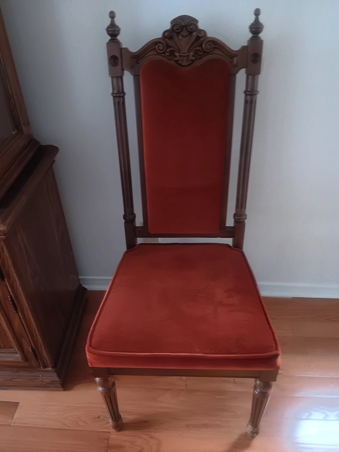 Vintage High-Back Dining Chair - photo 2
