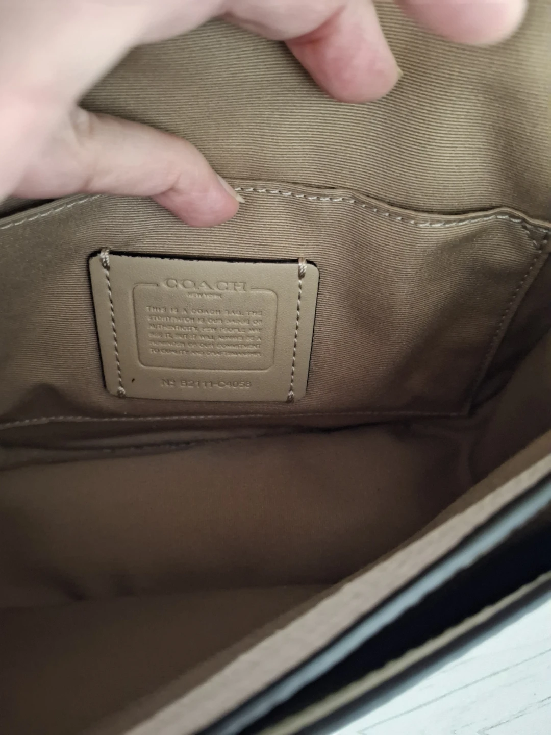 Coach off white purse with strap - photo 2
