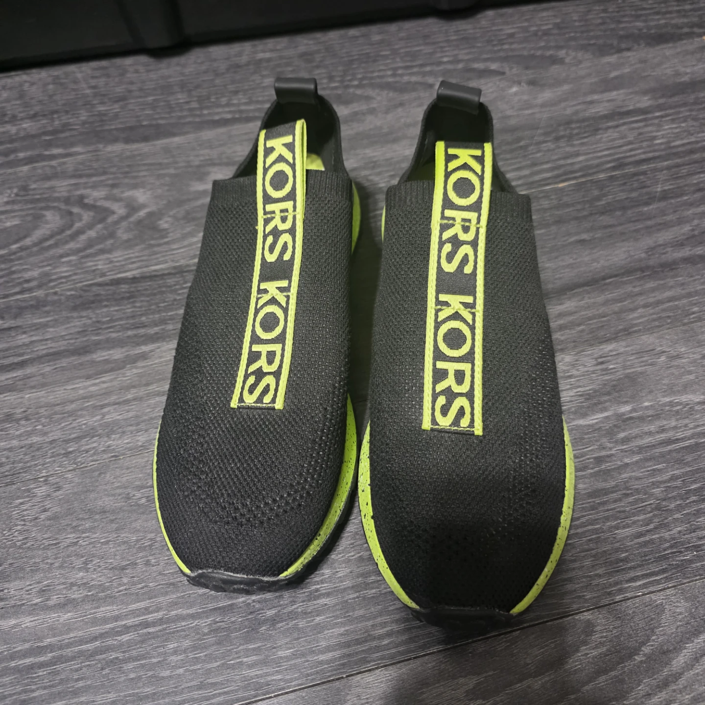 Michael Kors Miles Stretch Knit Slip-On Sneakers 8.5