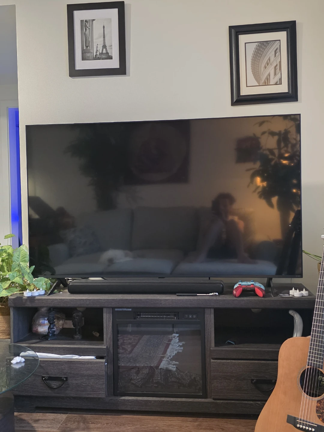 LG 65-inch 4K Smart TV, surround sound