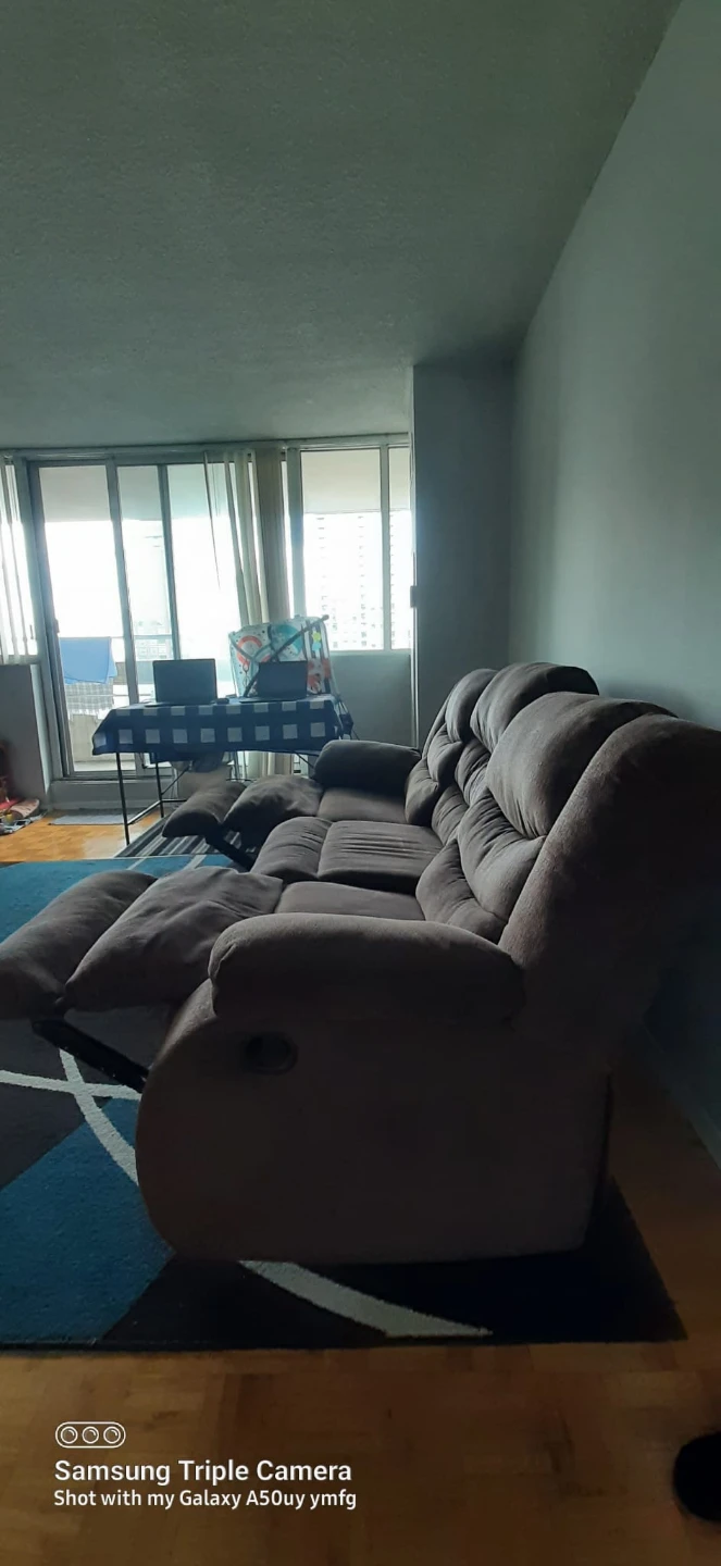 Brown reclining sofa - photo 5