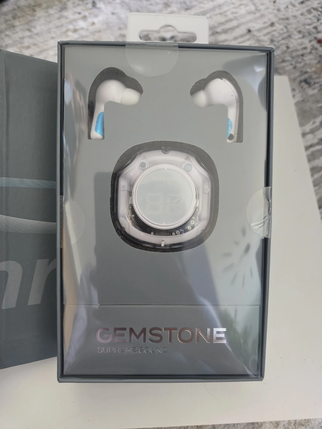 Acellories Gemstone Pro Wireless Earbuds - photo 2