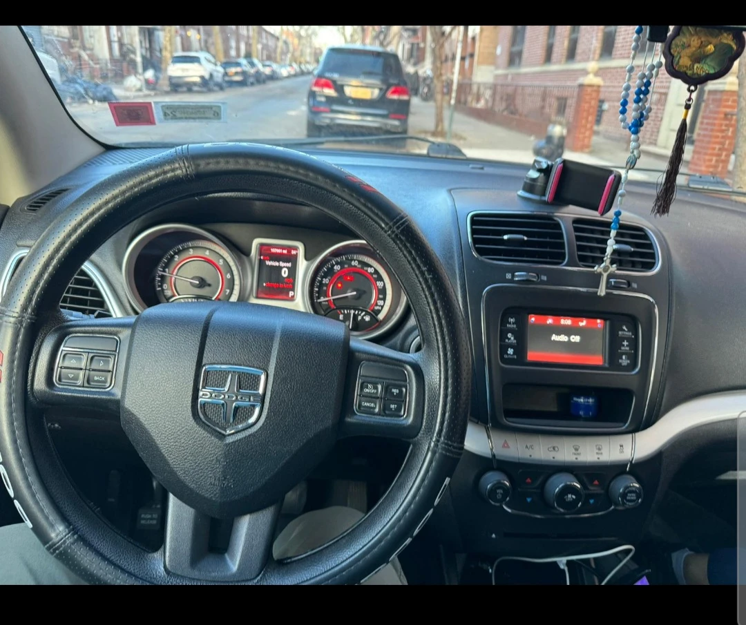 Dodge Journey SXT AWD - photo 5
