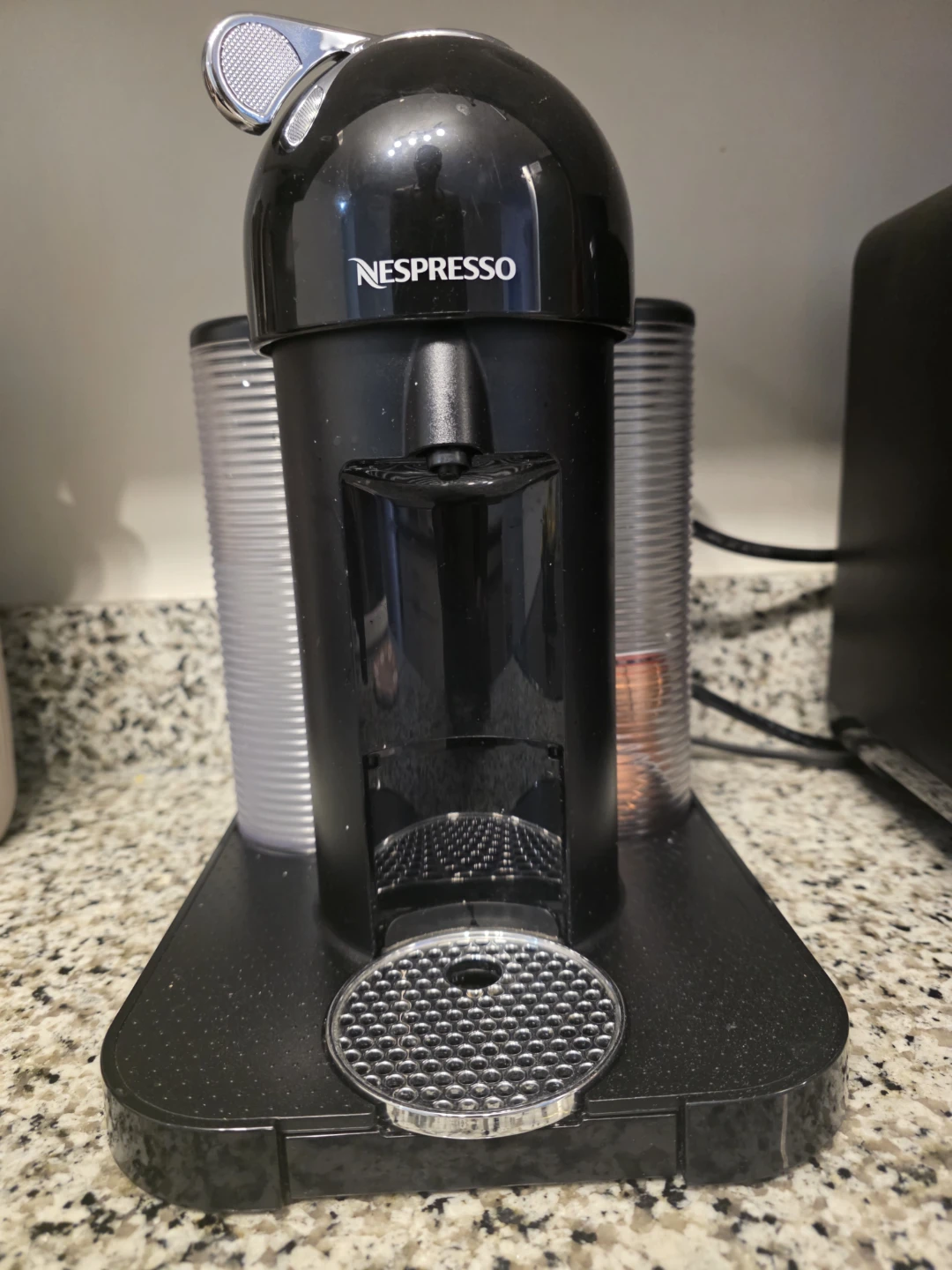 Nespresso Vertuo Next Coffee Machine - photo 2
