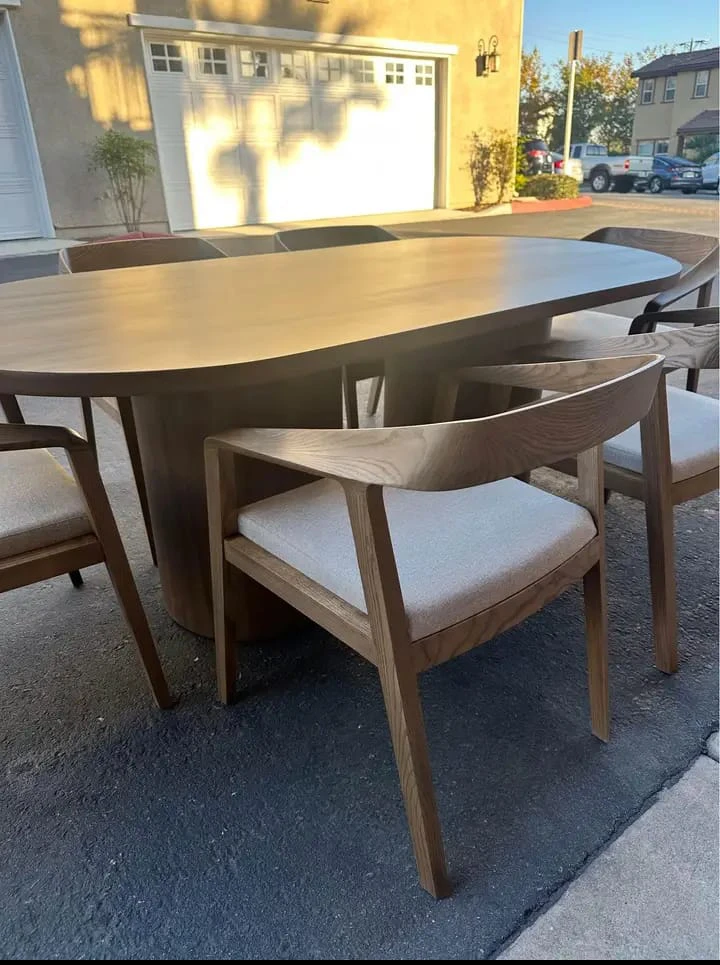 Dining table and chairs - photo 3