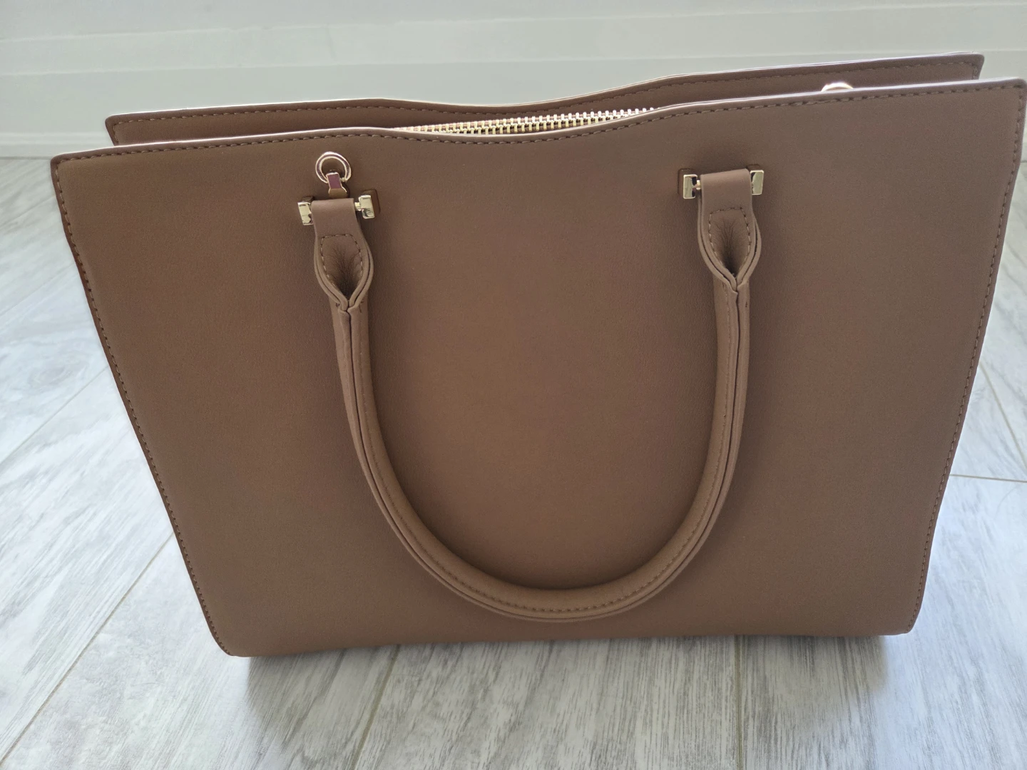 Cacharel Tan Handbag - photo 4