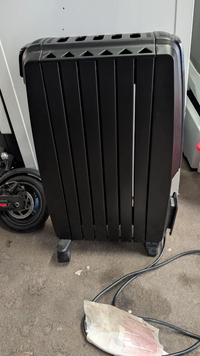 Delonghi Oil-Filled Radiator Heater