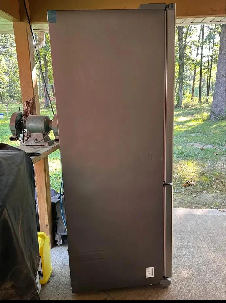 Samsung refrigerator - photo 3
