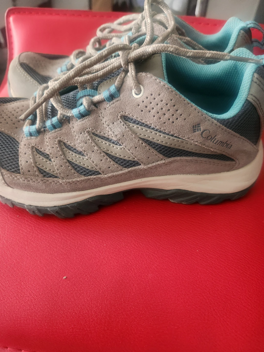 Columbia Hiking Shoes - photo 2