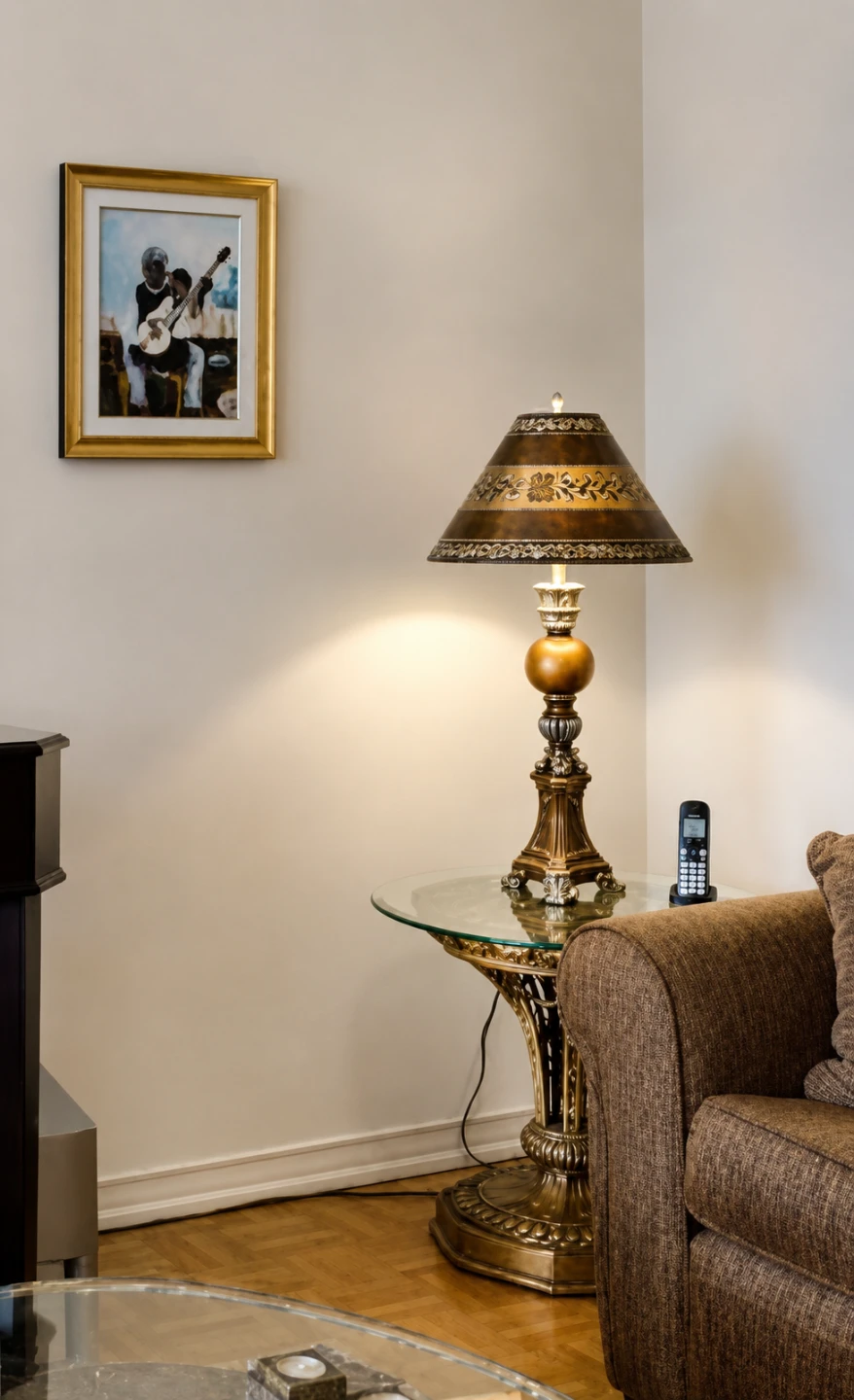 2 Vintage Table Lamps  and 2 circle glass end tables