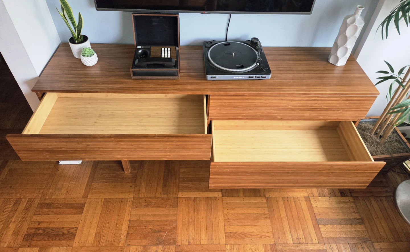 MCM Inspired Ventura Solid Bamboo 4-Drawer Dresser - photo 5