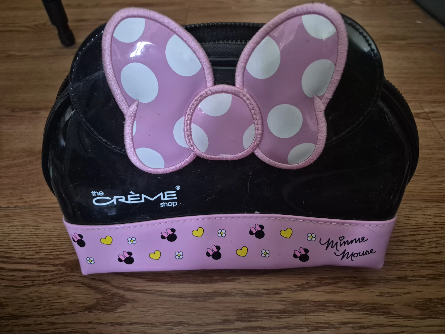 Crème Minnie Mouse makeup bag and jewlery stand
