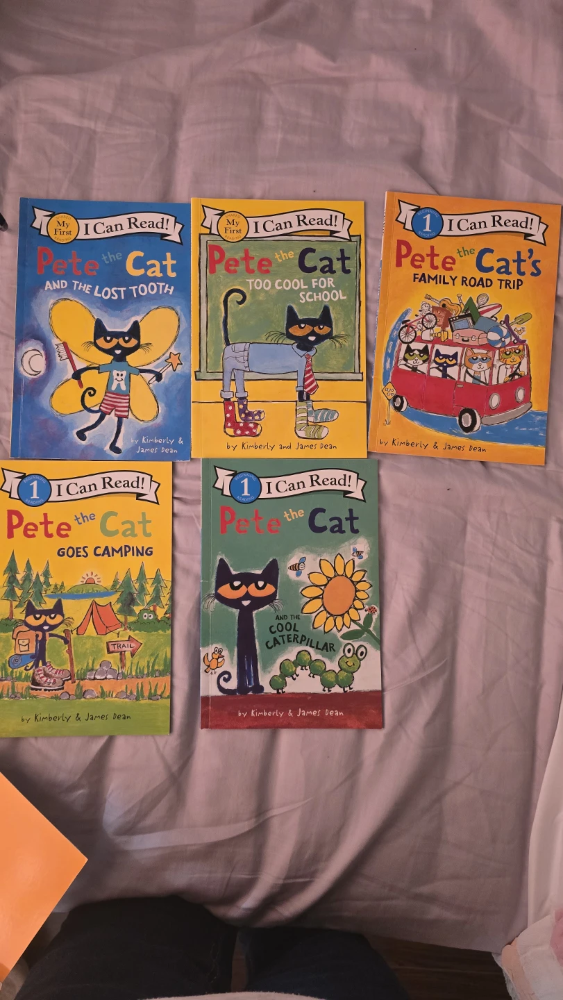 Pete the Cat Groovy Reading Box Set - photo 2
