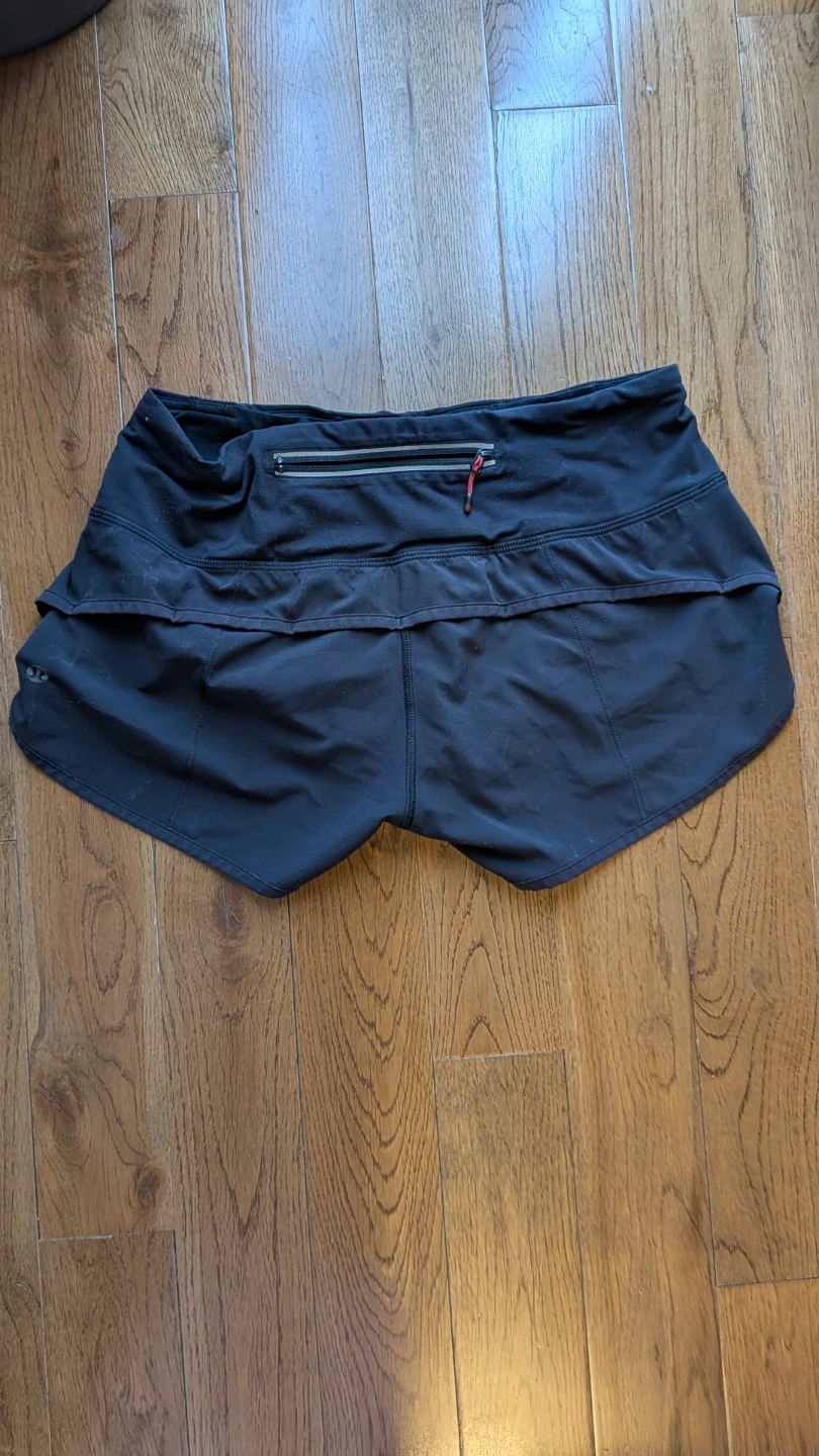 Lululemon - Speed up 4 inch shorts size 4 black - photo 2