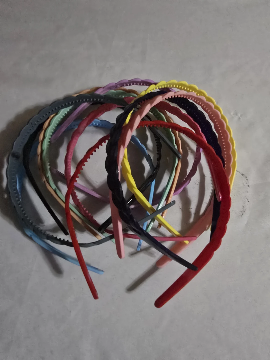 Set of 10 Colorful Plastic Headbands - photo 2