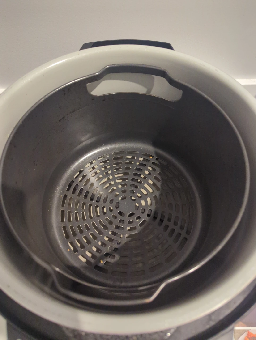 Ninja Foodi Deluxe Pressure Cooker and Air Fryer - photo 3