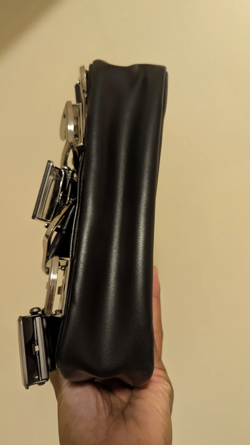 AKIRA Buckle Purse - photo 2