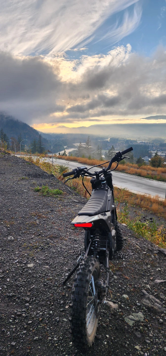 Yolma IN10 Pro Electric Dirt Bike - photo 4