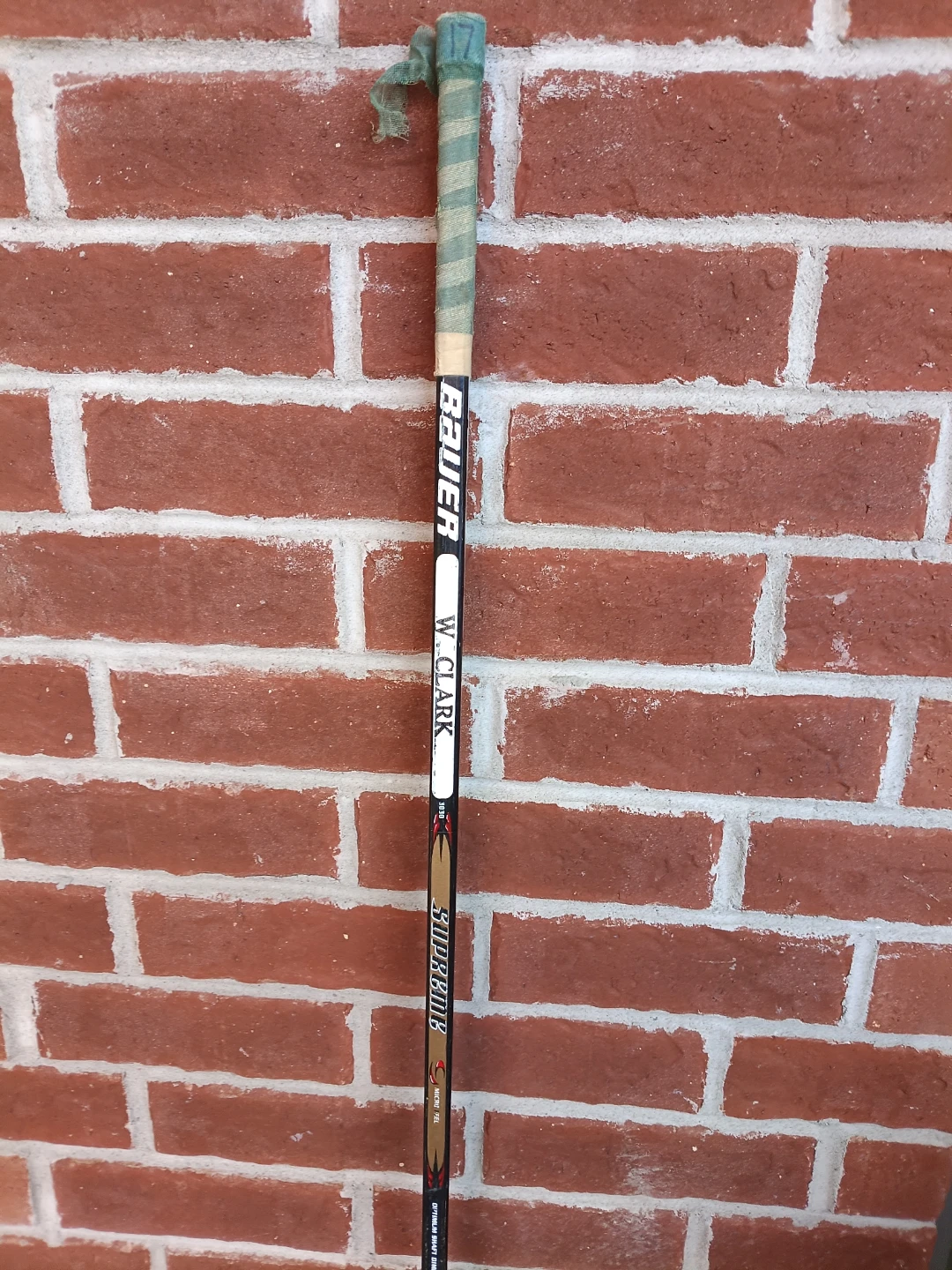 Bauer Supreme 3030 Hockey Stick - photo 3