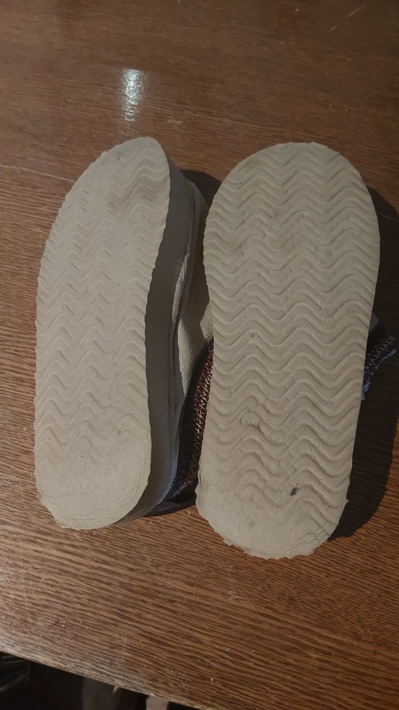 Beige Ugg Style Slippers - photo 4