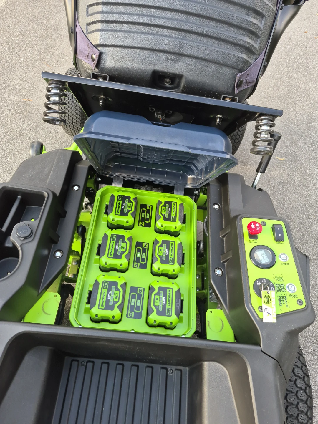 NEW Greenworks 42" Electric Riding Mower - photo 2