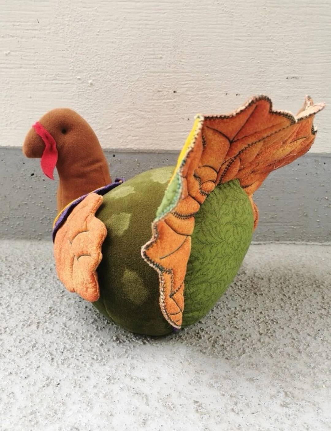 Vintage Hallmark "Winslow" Turkey Centerpiece Plush Decoration - photo 3