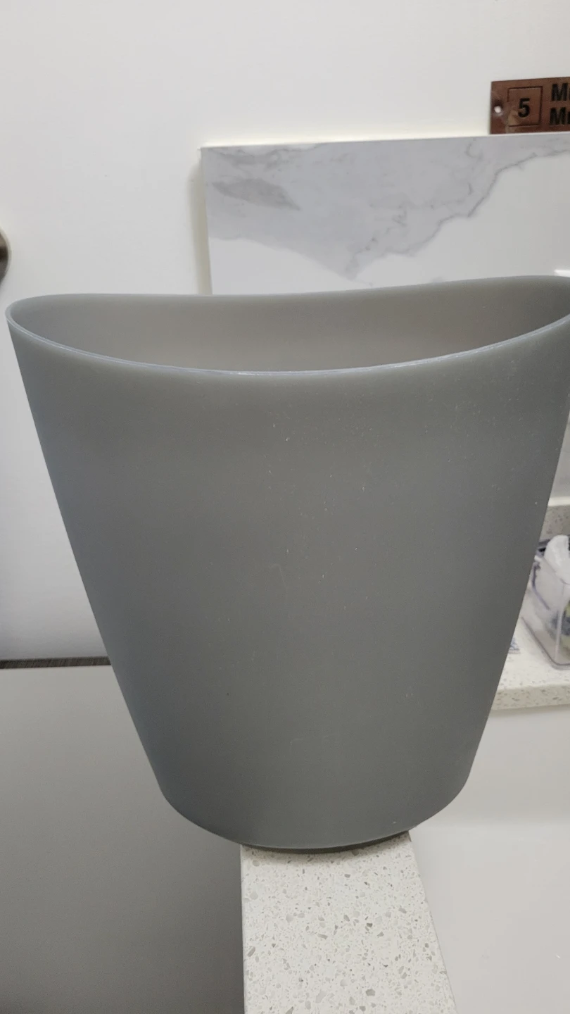 Garbage  Cans  various sizes - photo 4