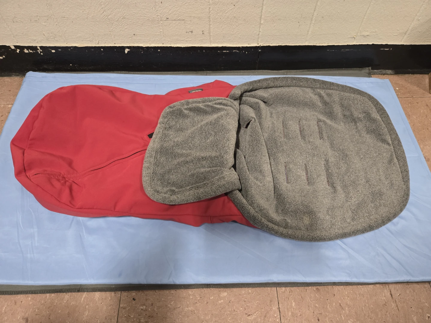 UPPAbaby Red Stroller Footmuff - photo 4