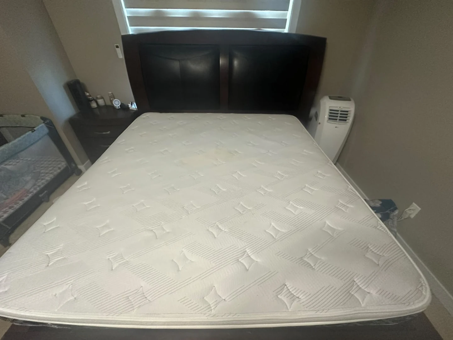 KINGS DOWN (king size mattress) - photo 2