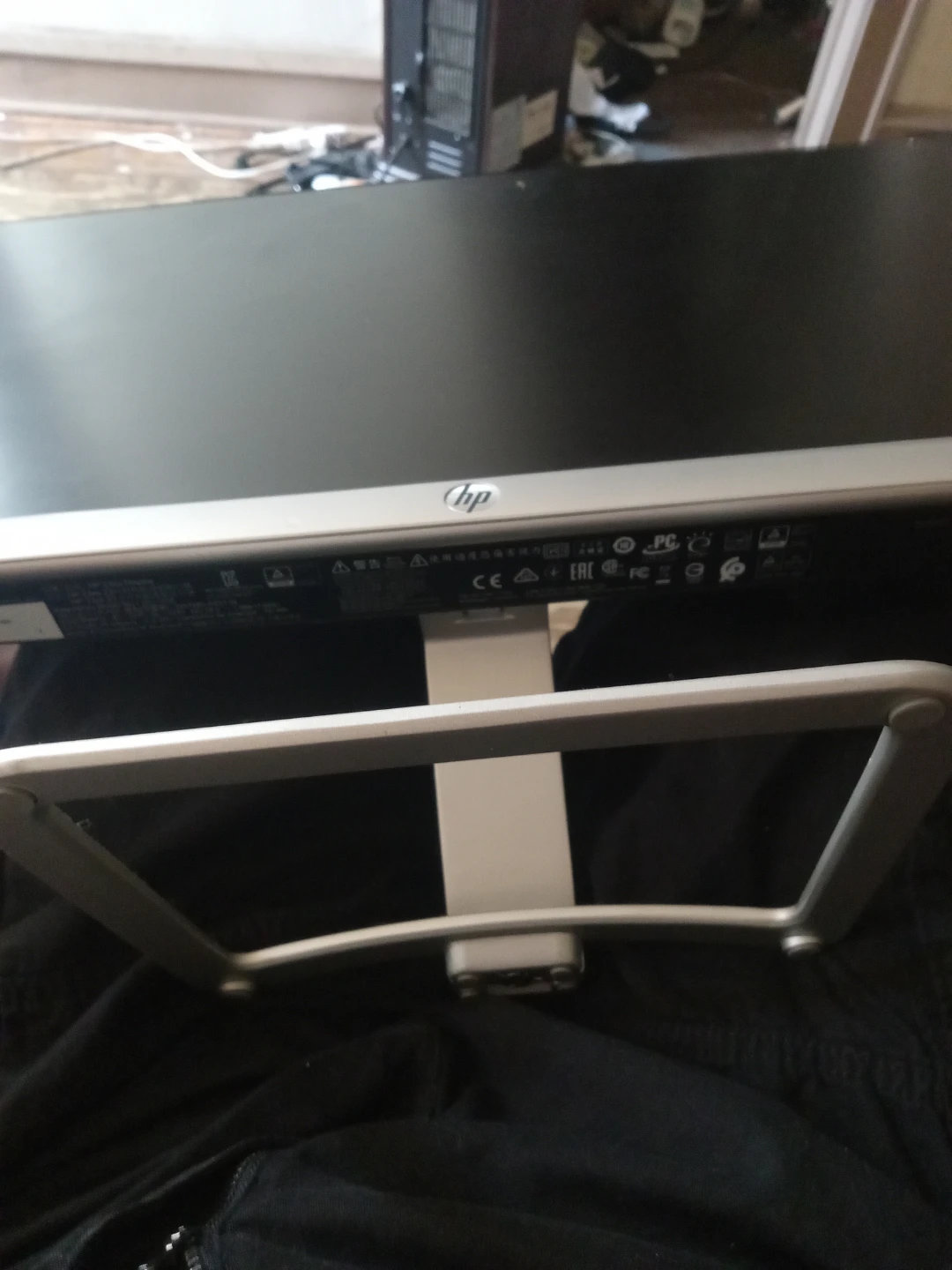 HP 23es 23-inch Monitor - photo 4