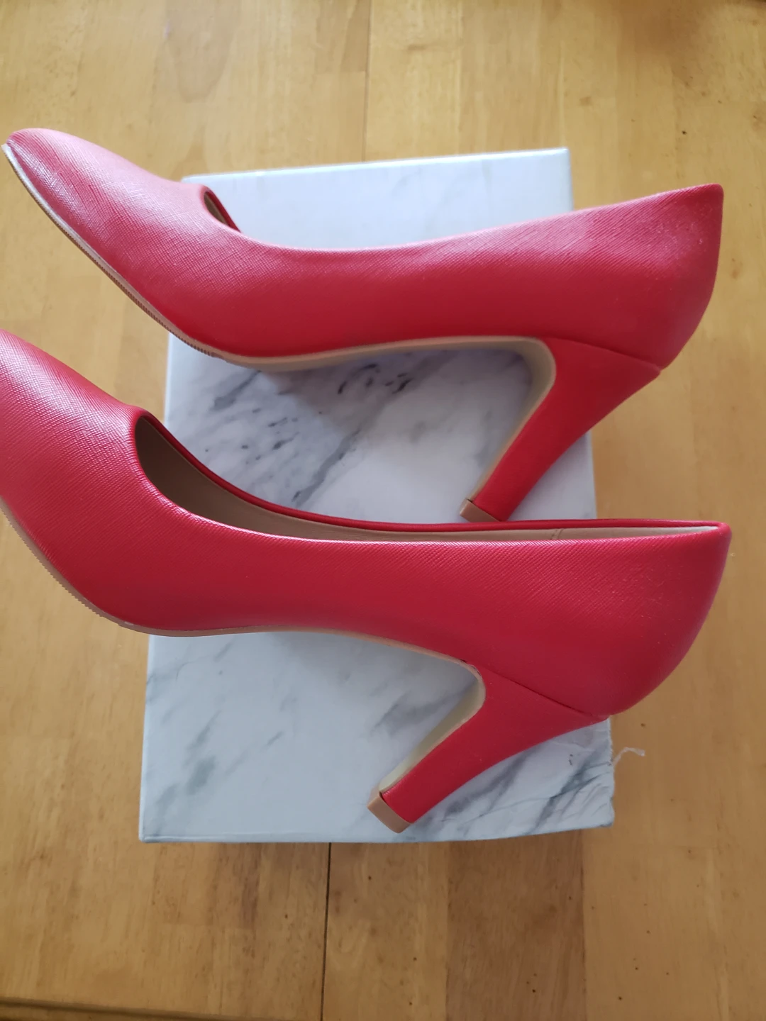 Red shoes - photo 3