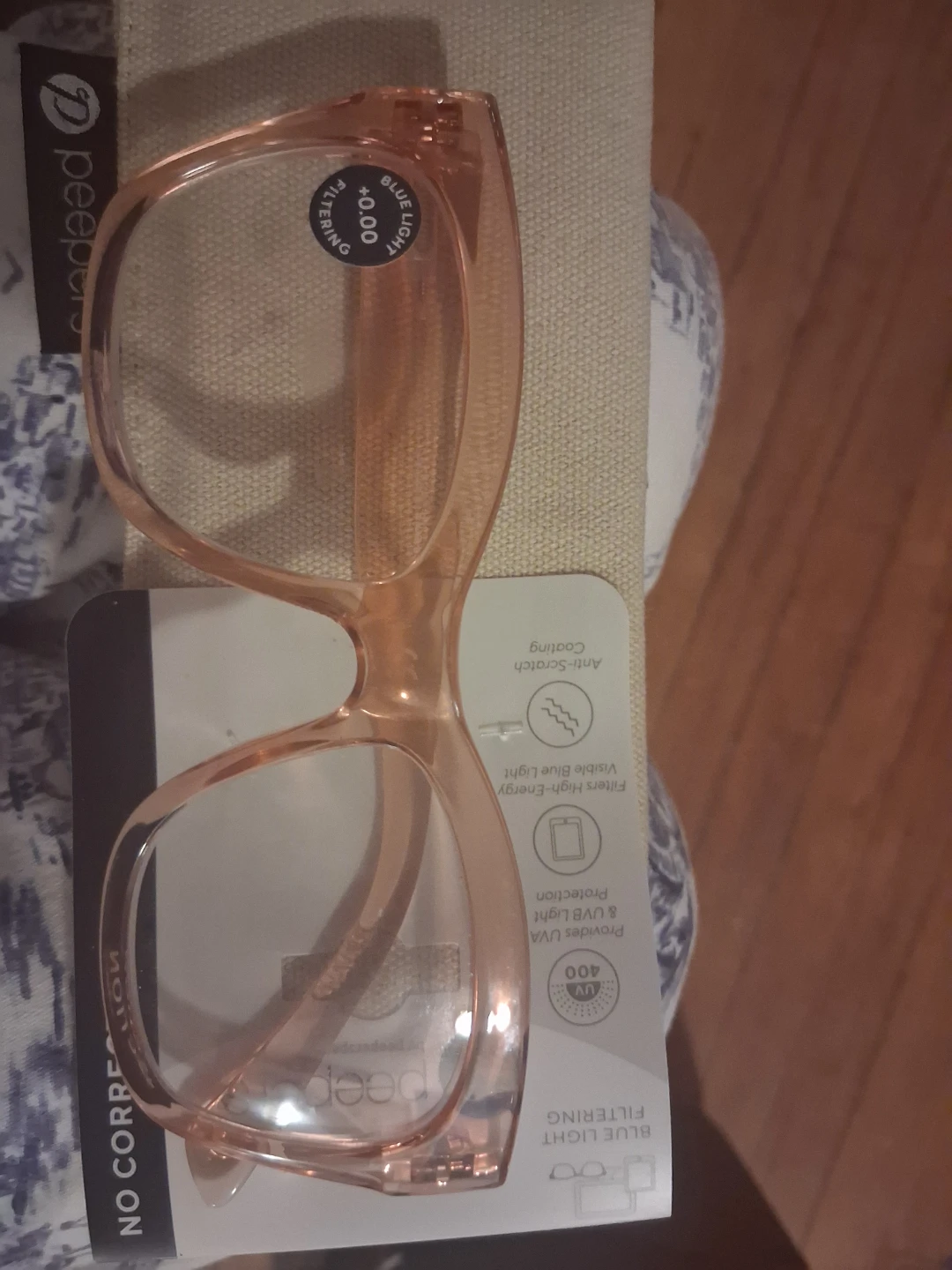 PEEPERS  NO CORRECTION GLASSES