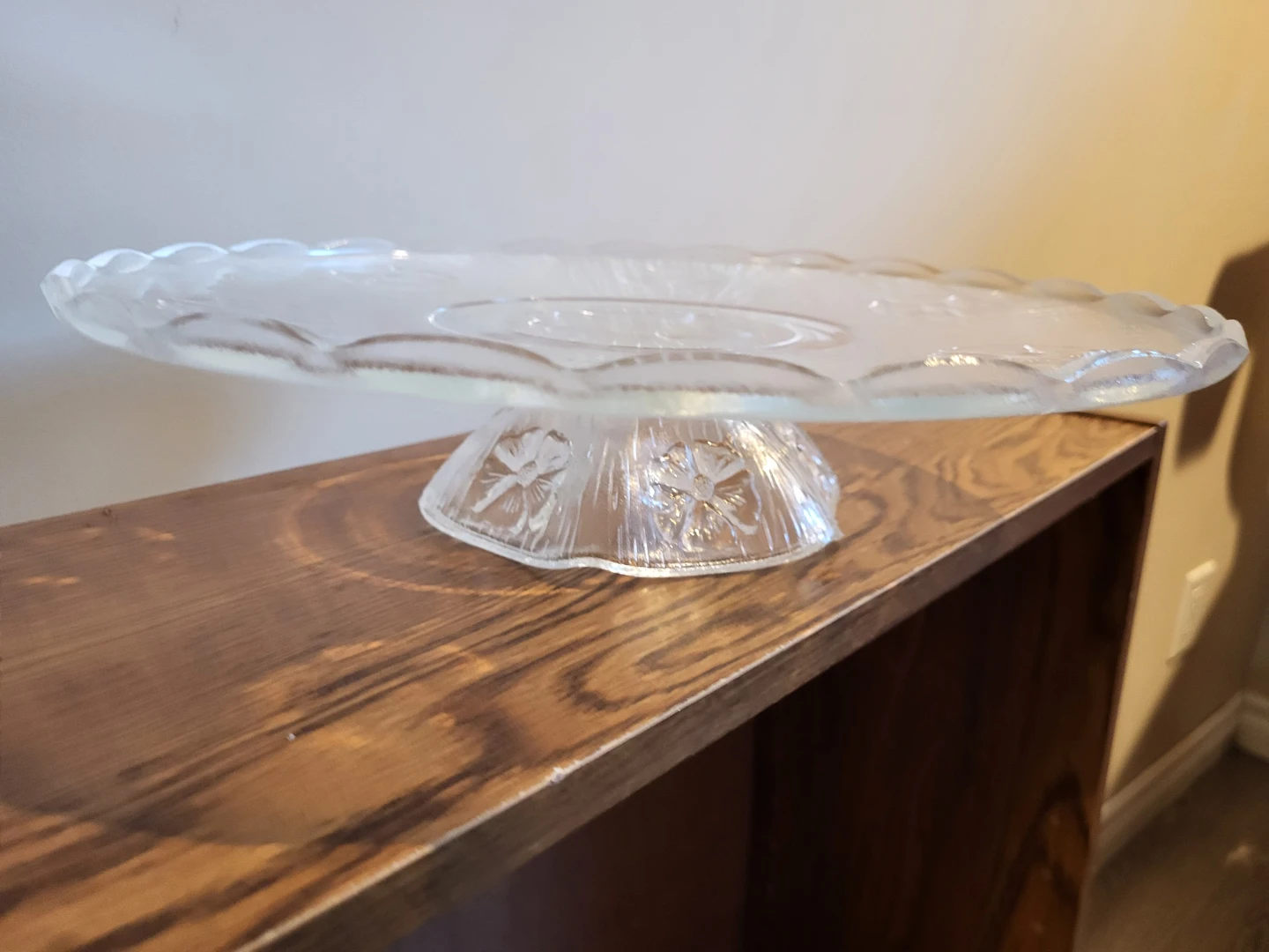 Clear Glass Cake Stand with Poppy Floral Pattern - photo 2