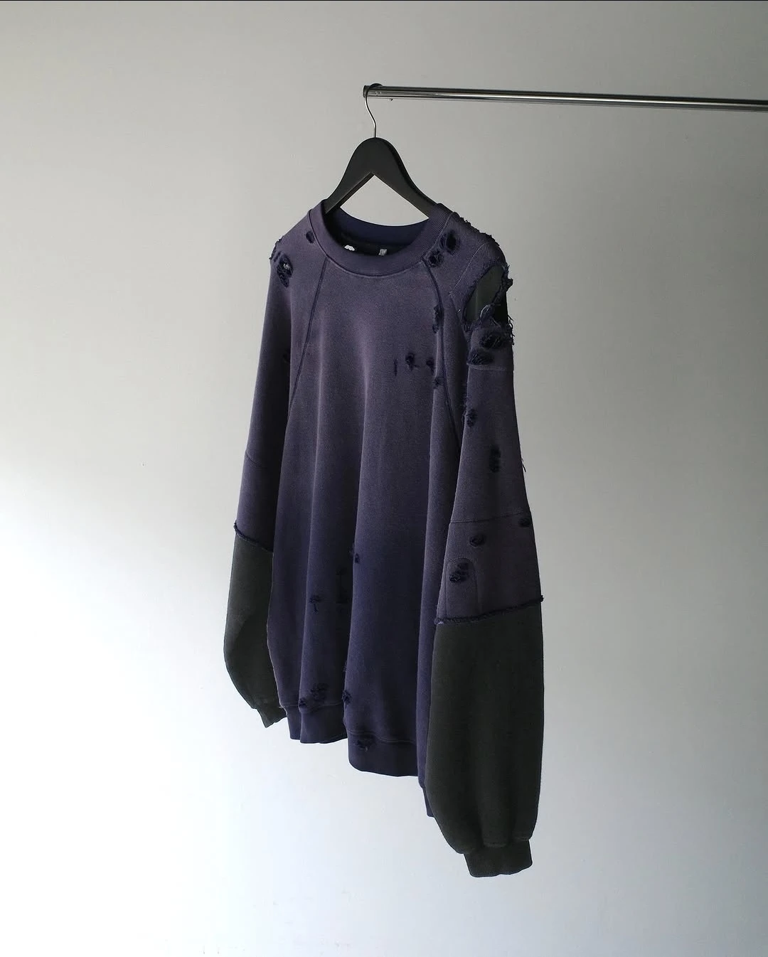 Basketcase Gallery Distressed Crewneck - photo 5