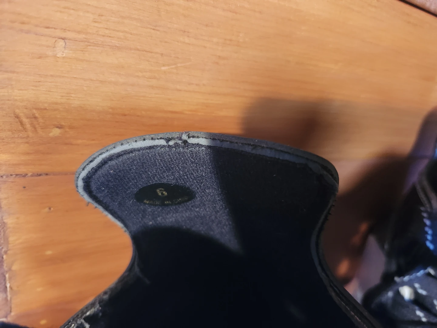 CCM Intruder 55 Ice Skates - Size 6 - photo 5