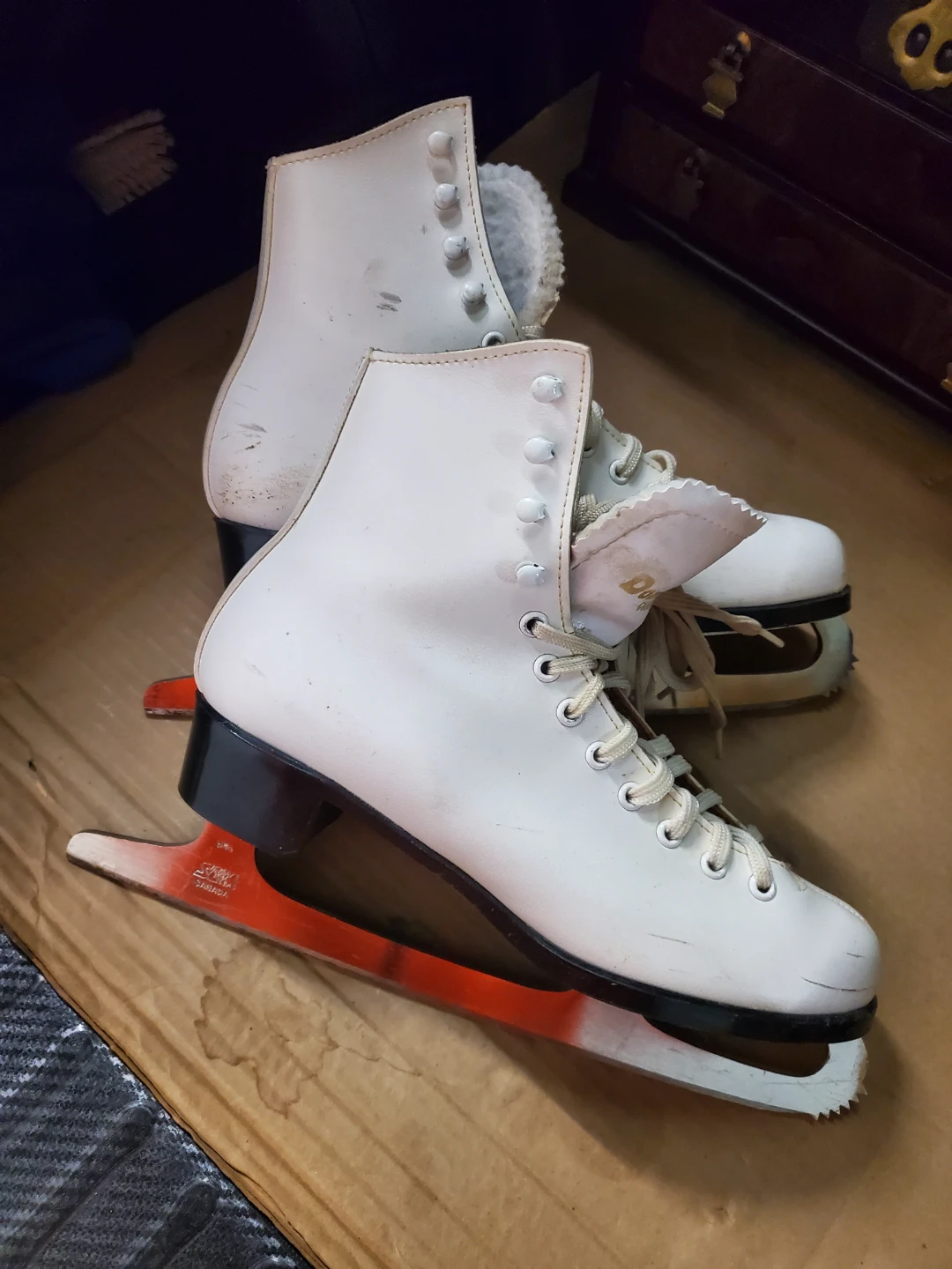 Free SLM Canada White Figure Skates - photo 2