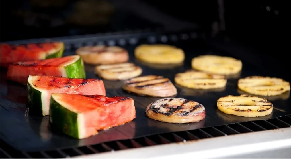 Barbecue Non-Stick Grilling Sheet - photo 4