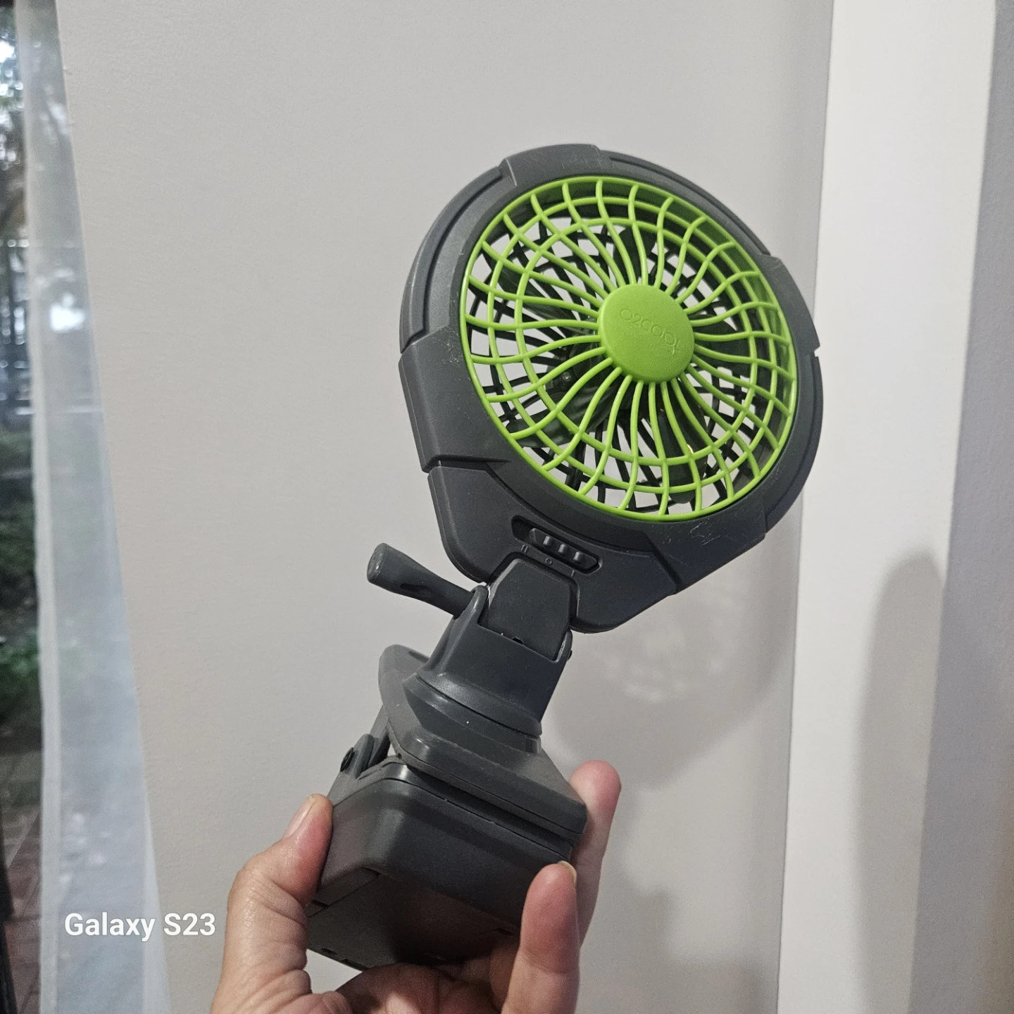 O2COOL Clip-On Portable Fan - photo 4
