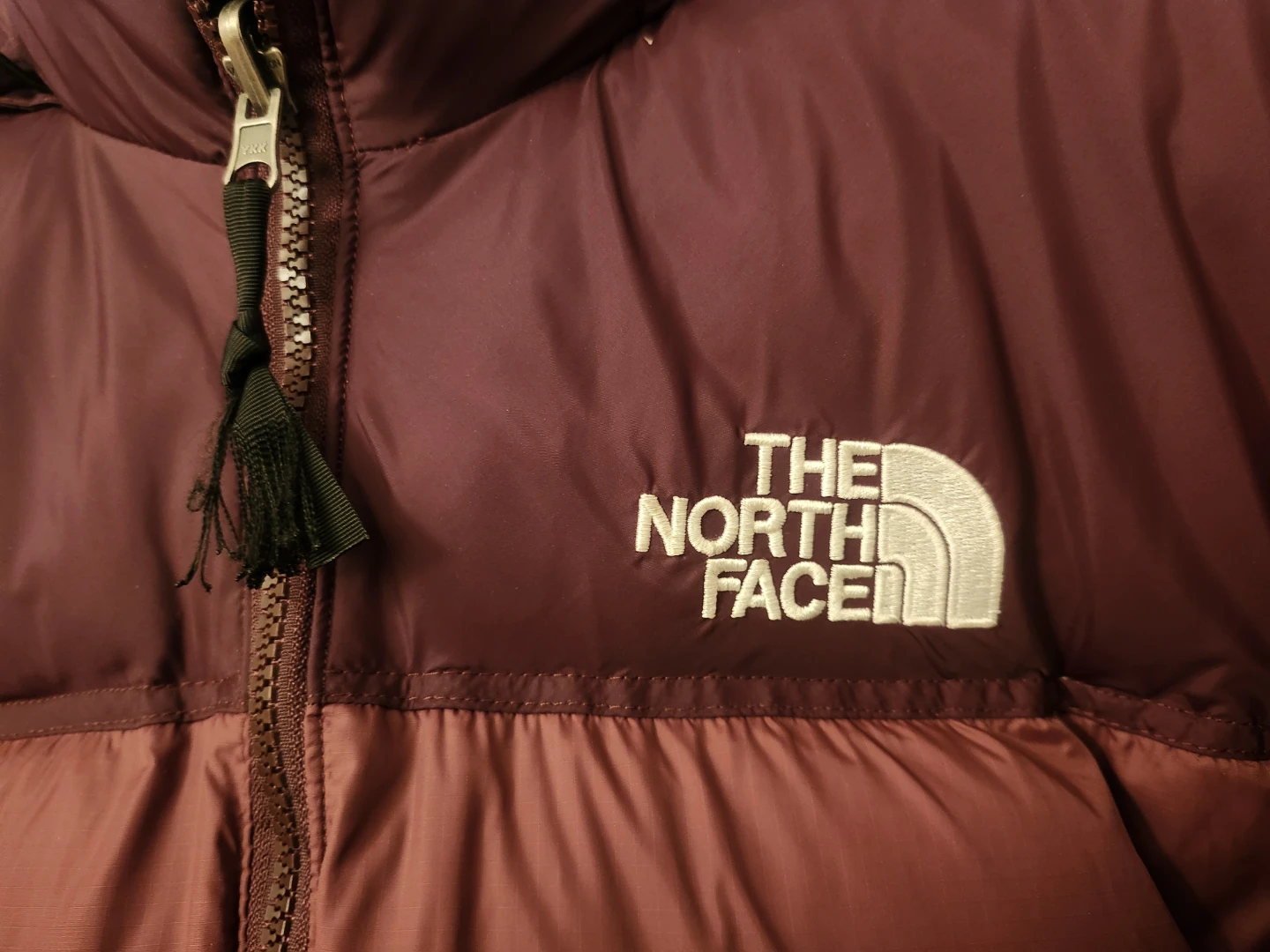 The North Face 700 Down Puffer Jacket Maroon - photo 2