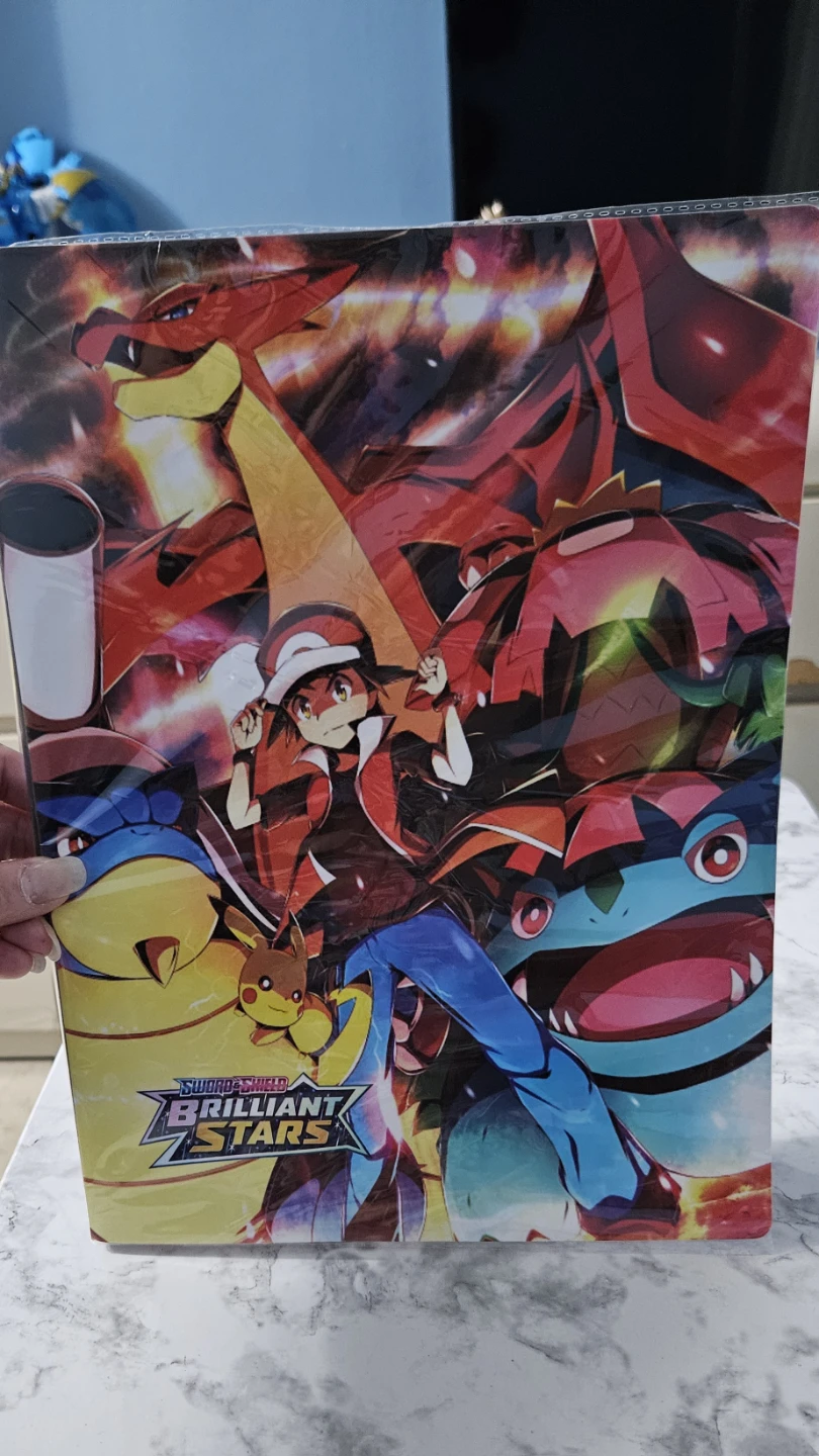 Pokémon Card Binder - photo 2