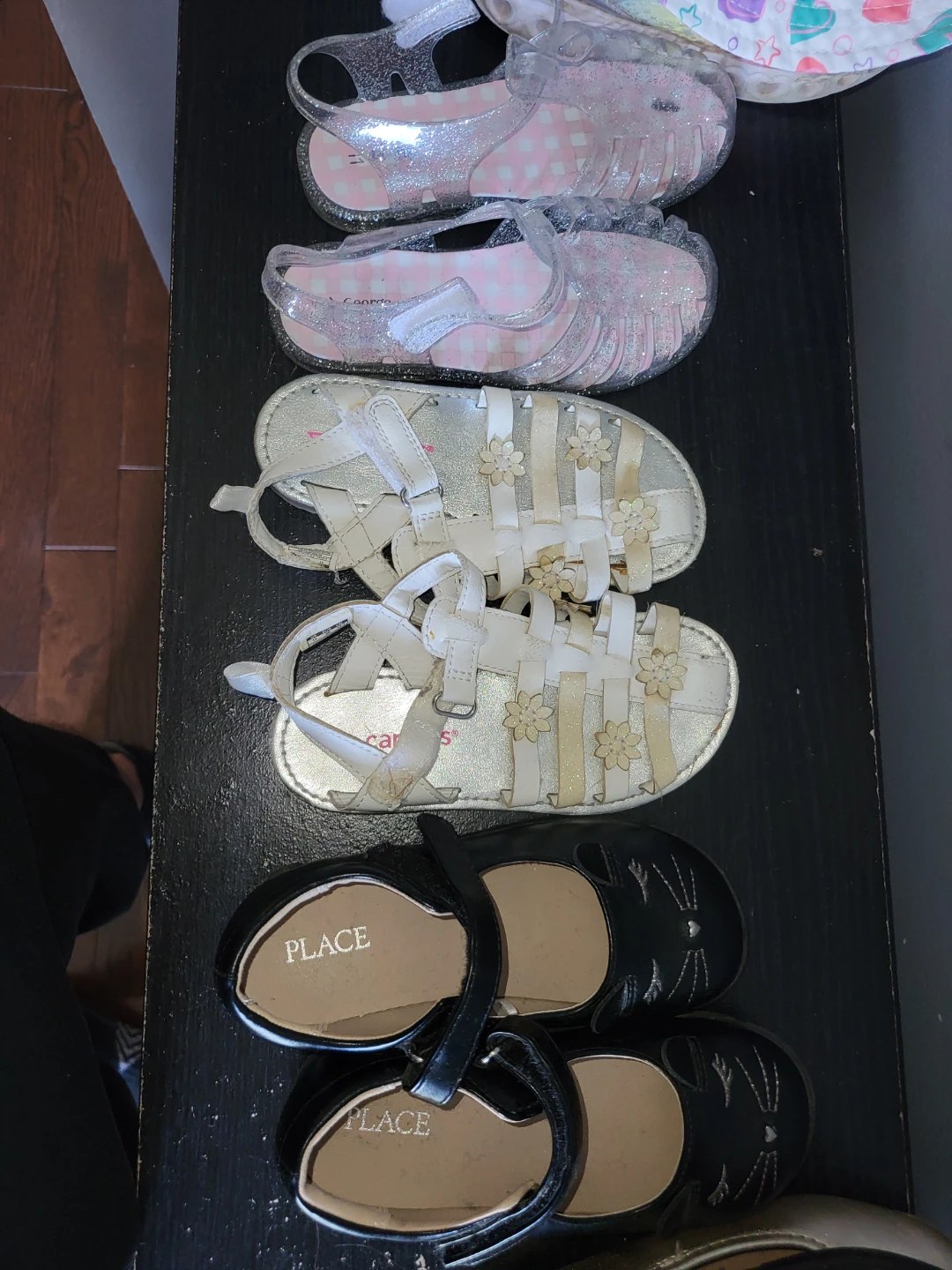Set of 3 pairs of girls shoes