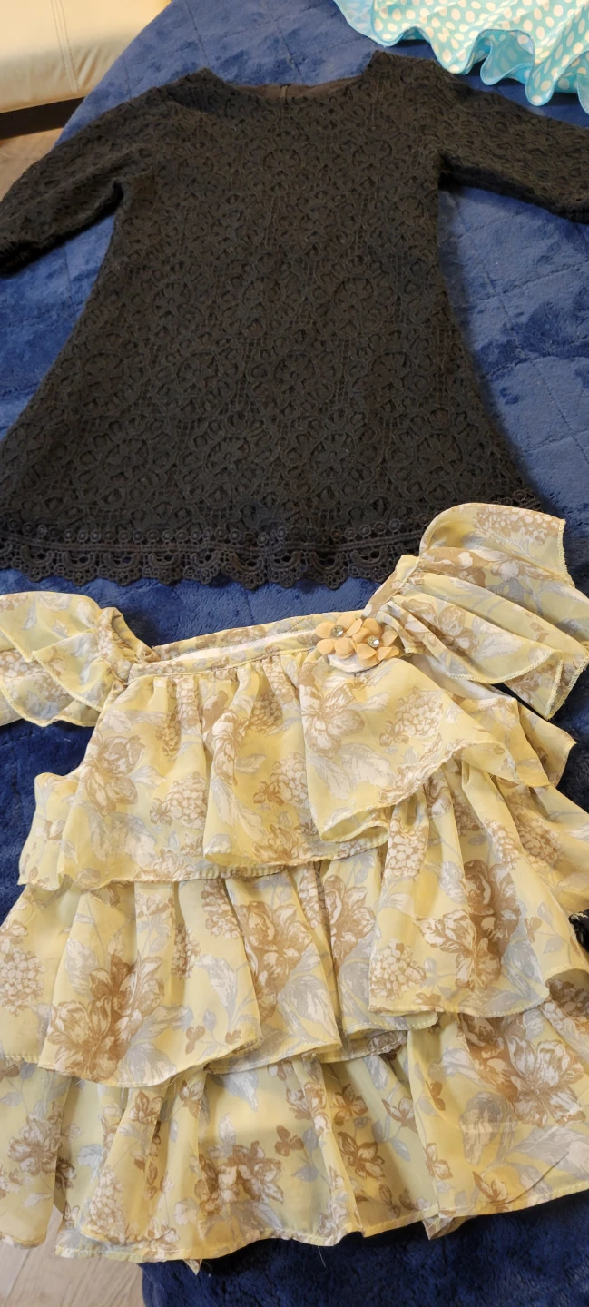 Girls Assorted Dresses Bundle sz 4 - photo 4
