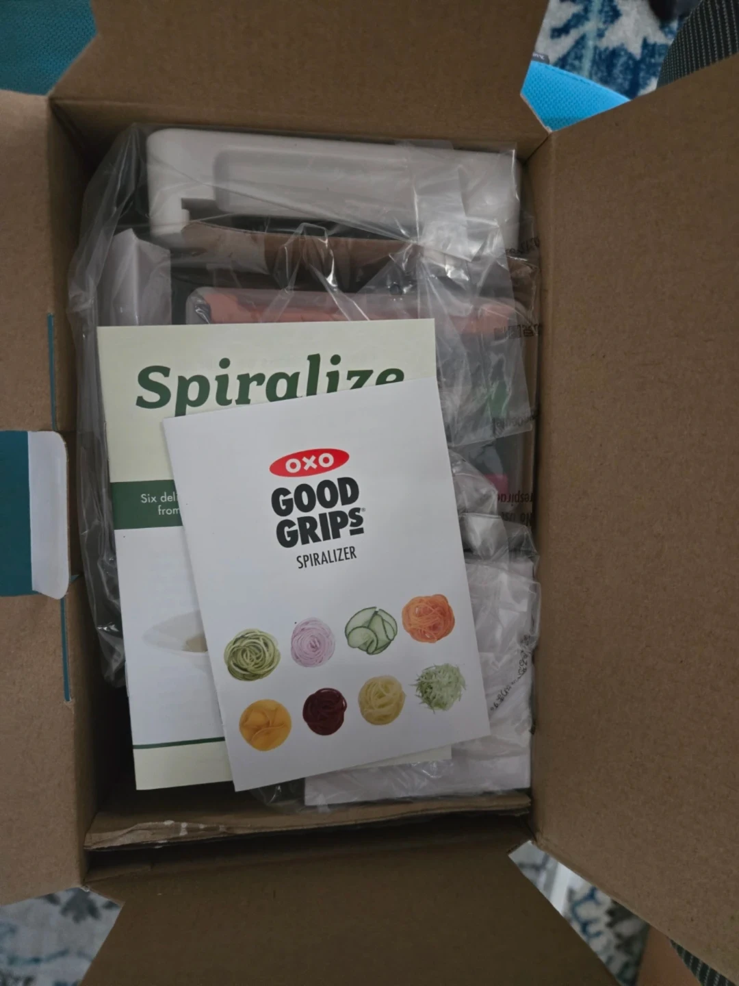OXO Good Grips Spiralizer / Vegetable Grater (New Unopened) - photo 2