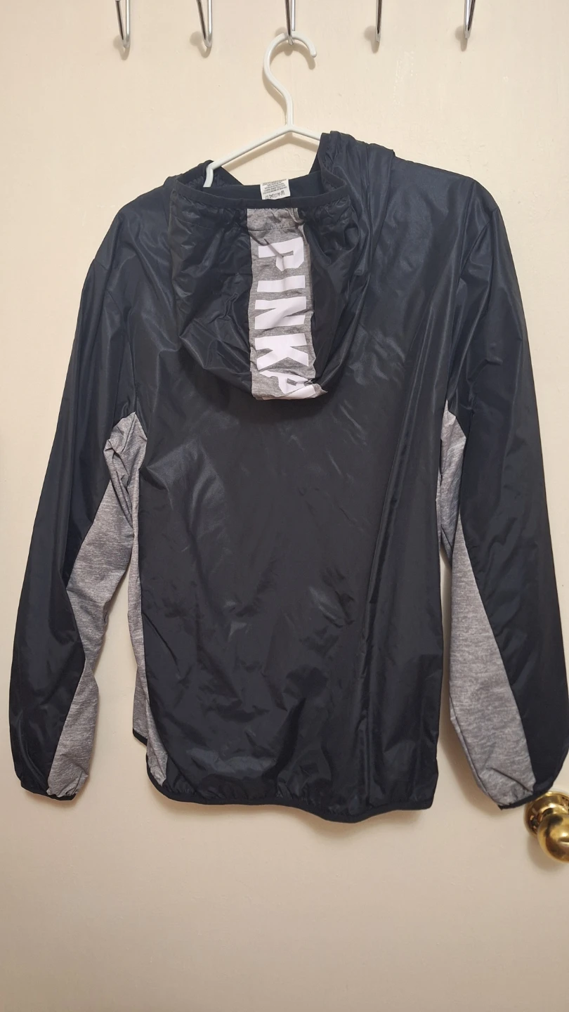 PINK Victoria's Secret Windbreaker XS/S - NWT - photo 2